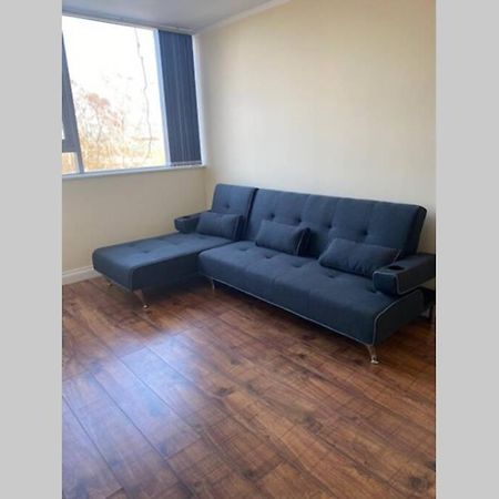 3 Bed Contemporary Crewe Apartment מראה חיצוני תמונה